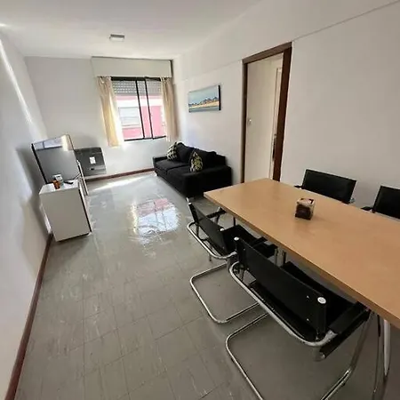 Depto Impecable Con Cochera Azul Exterior foto