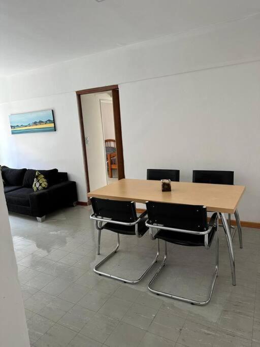 Depto Impecable Con Cochera Apartment Azul
